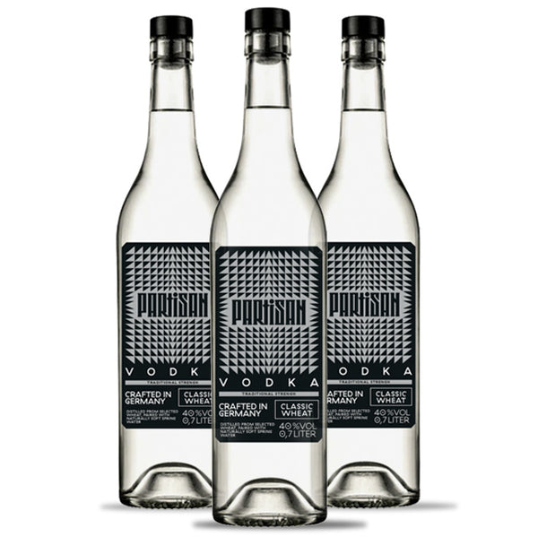 PARTISAN GREEN ° ORGANIC VODKA ° 0.7L ° 40% VOL