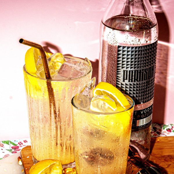 PARTISAN GREEN ° ORGANIC VODKA ° 0.7L ° 40% VOL